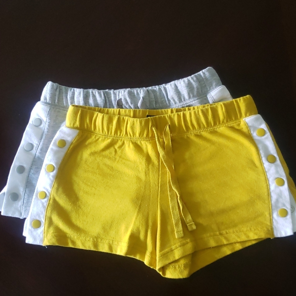 Colorblock Side Button Snap Varsity Shorts